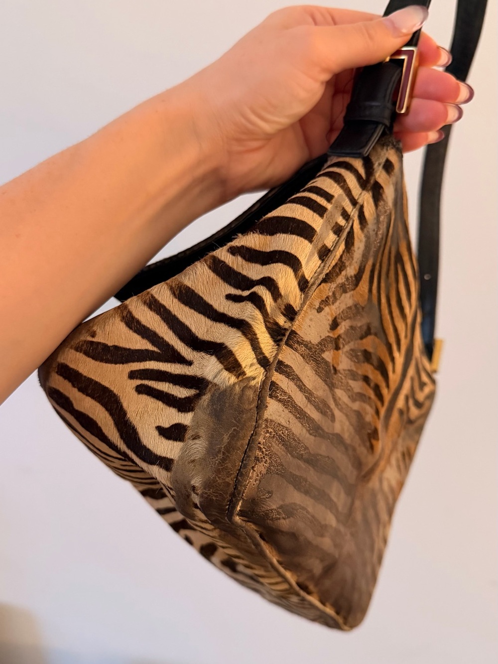 Vintage zebra fendi - Picture 10 of 12